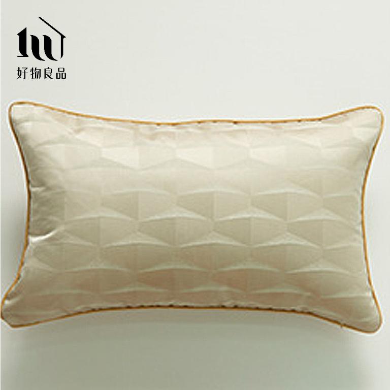 長形_奢華絲滑金邊幾何提花抱枕套｜立體金邊包邊 隱形拉鍊 耐磨不起球