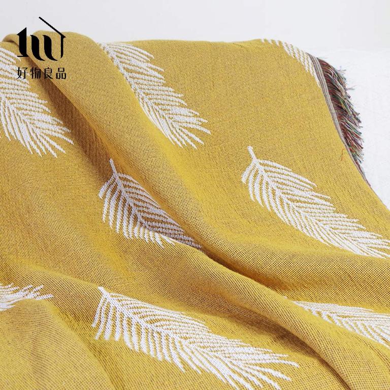 《黃色羽毛》雙面針織沙發毯蓋毯露營毯