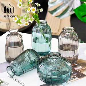 三入組_簡約浮雕迷你一支小花瓶