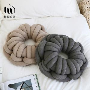 手工甜甜圈結抱靠枕(4色任選)