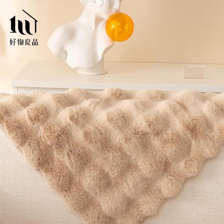 《淺咖啡》輕奢高密度毛絨保暖沙發墊