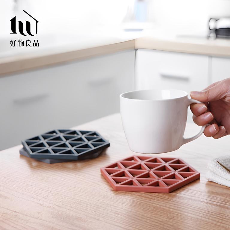 6入組_防滑耐高溫鏤空防燙拼接隔熱軟墊