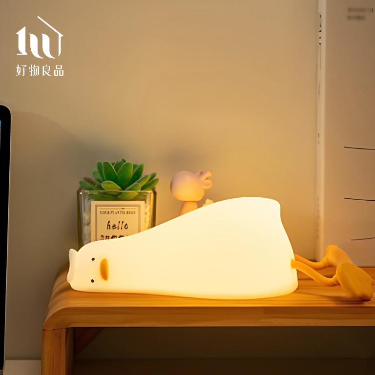 療癒系矽膠充電定時桌燈躺平鴨