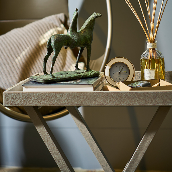 卡斯格CASSIGOLI｜可折疊皮革托盤邊桌