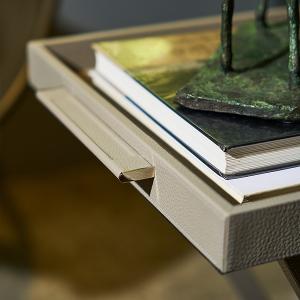 卡斯格CASSIGOLI｜可折疊皮革托盤邊桌