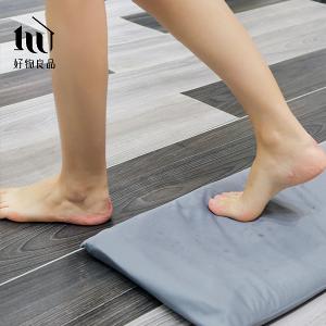 日本浴室可拆洗珪藻土吸水軟地墊