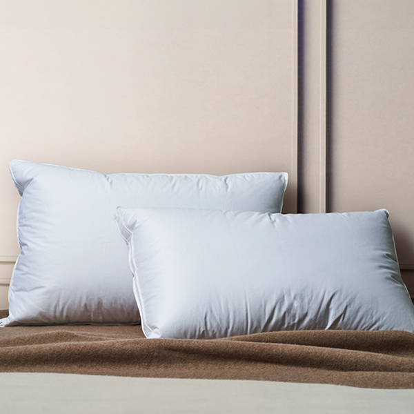 Ks頤品｜專利竹炭加工三層羽絨枕頭｜二入組