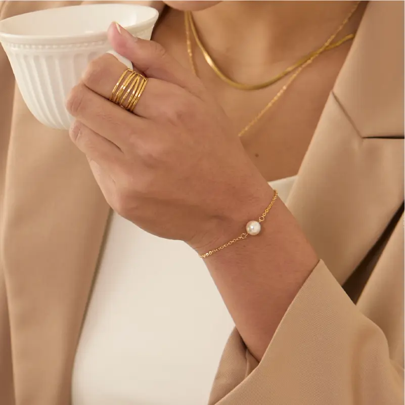 Aurora Be Yourself 珍珠手鍊(金色)