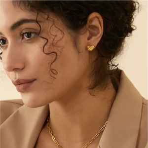 Aurora Be yoursefl 愛心單珠耳環