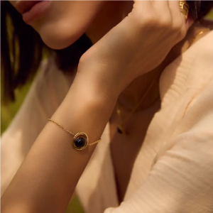 Cosmos 黑曜石手鍊