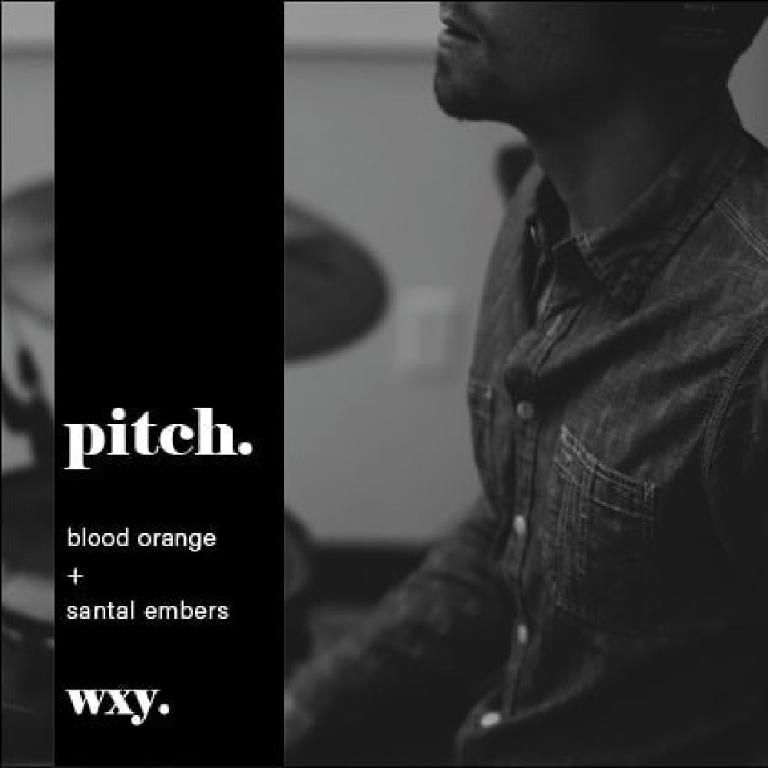 英國wxy 經典黑蠟燭-pitch.血橙&檀香木/200g