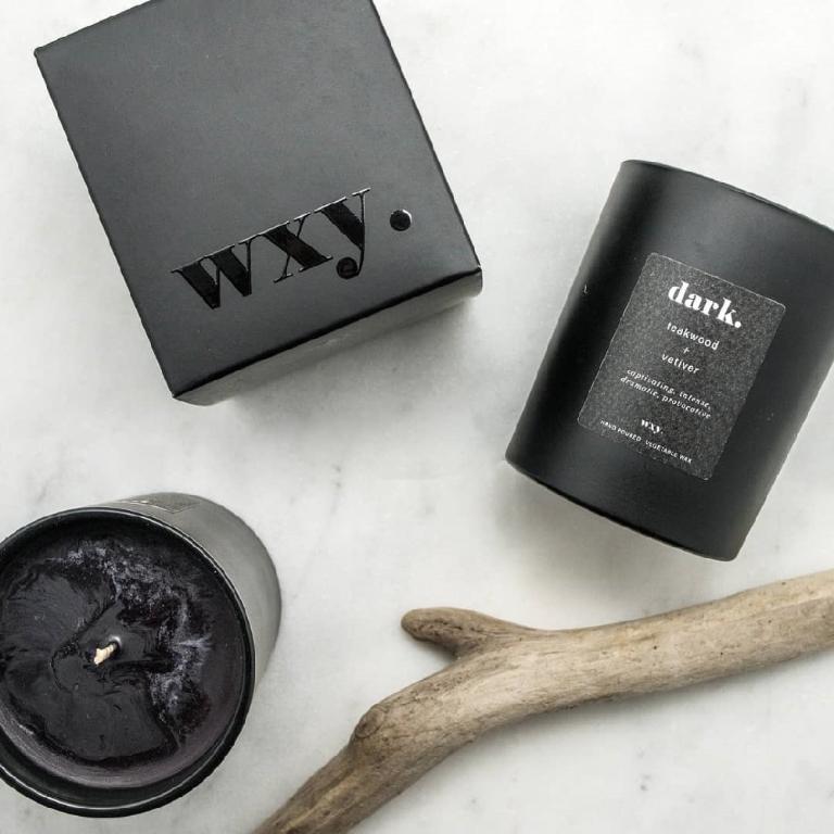 英國wxy 經典黑蠟燭-dark.柚木&岩蘭草/200g