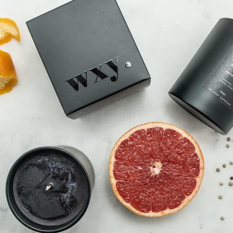英國wxy 經典黑蠟燭-pitch.血橙&檀香木/200g