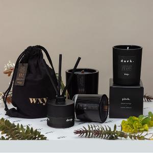 英國wxy 經典黑蠟燭-pitch.血橙&檀香木/200g