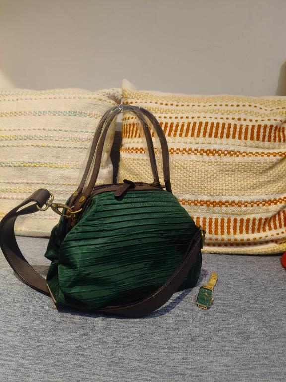 POPCORNGREEN TRAVELBAG(旅行袋)組 波浪皺褶系列/翠墨綠-旅行袋(L)+糖果包(S)