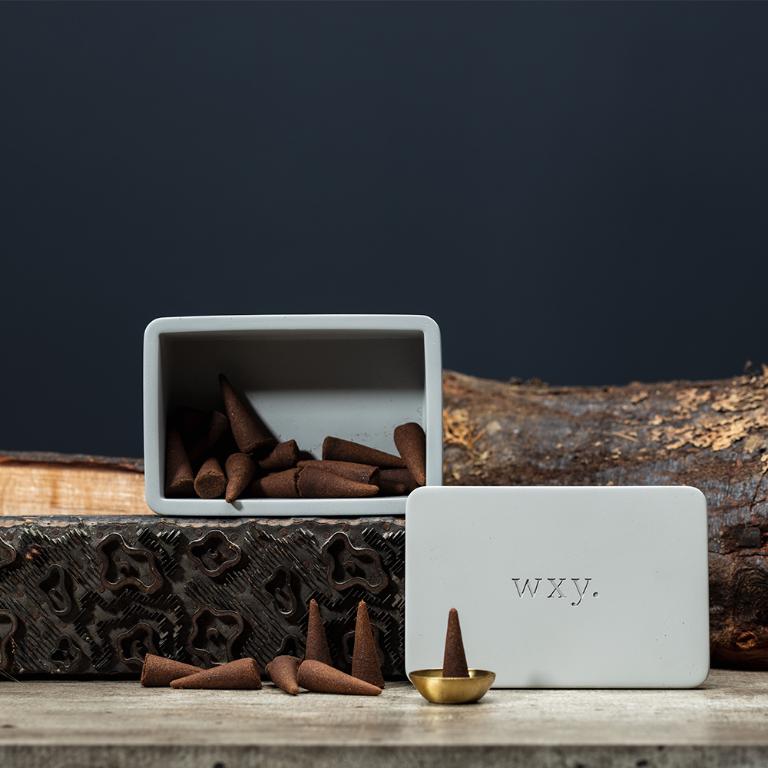 英國wxy 手工香錐禮盒-沙巴茉莉&雪松