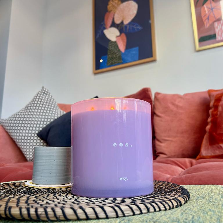 英國wxy King sized 經典蠟燭-eos.鳶尾根&琥珀/1500g