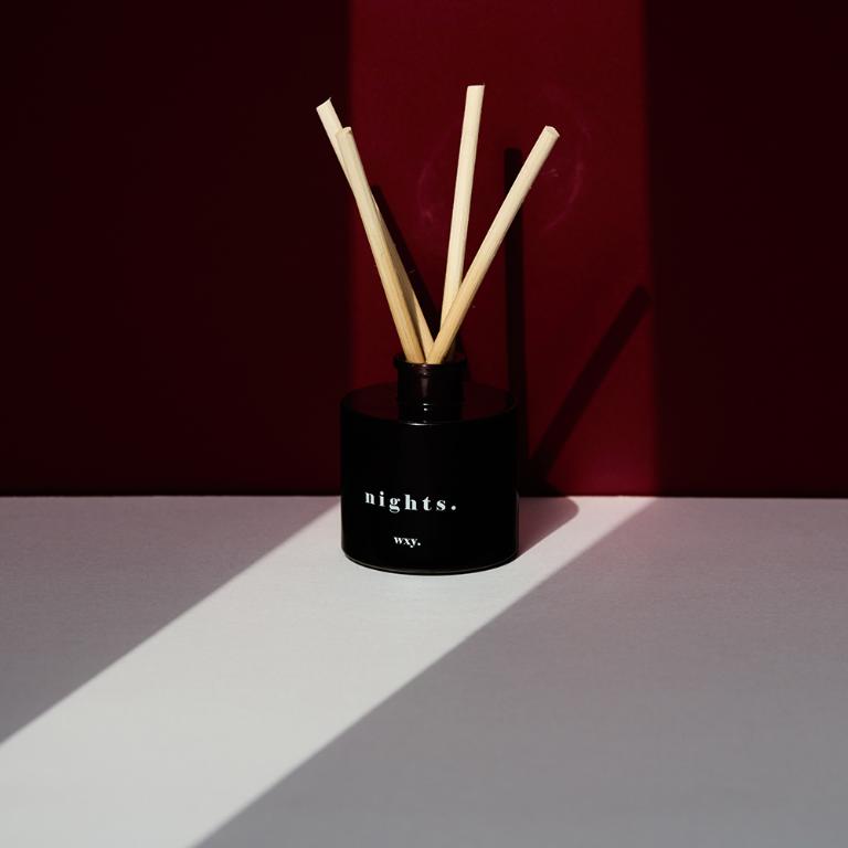 英國wxy 經典瓶裝擴香-nights.波本酒&菸草/100ml