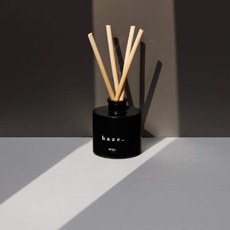 英國wxy 經典瓶裝擴香-haze.廣藿香&麻/100ml