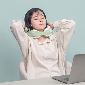 3ZeBra 溫揉頸｜肩頸U型按摩枕