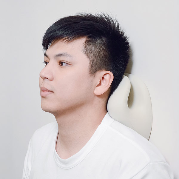 3ZeBra 頸椎熱敷牽引枕｜震動款