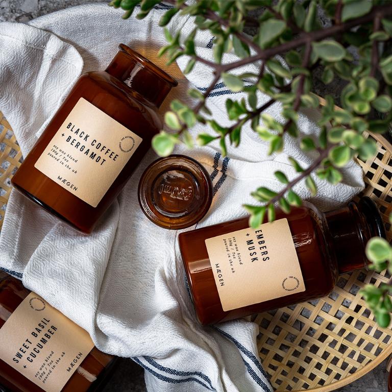 英國M&AElig;GEN Alchemist 蠟燭-黑咖啡&佛手柑/250g