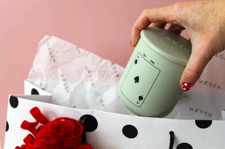 英國M&AElig;GEN Vox 蠟燭-You Are Ace 溫潤木質/240g