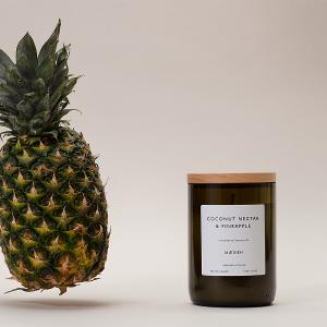 英國M&AElig;GEN Orchard 蠟燭-椰蜜&鳳梨/240g