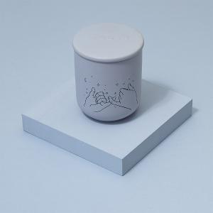 英國M&AElig;GEN Vox 蠟燭-Pinky 檀香&零陵香/240g