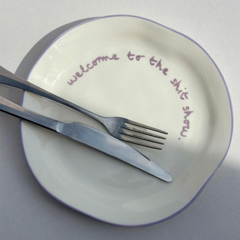 英國M&AElig;GEN 陶瓷主題餐盤-紫