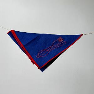 英國M&AElig;GEN 刺繡棉麻餐巾-深藍(餐具)