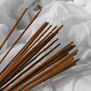 英國M&AElig;GEN 瑪薩拉線香-檀香木