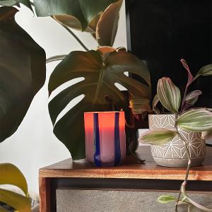 英國M&AElig;GEN Atina 玻璃杯蠟燭-黑醋栗&沉香/280g