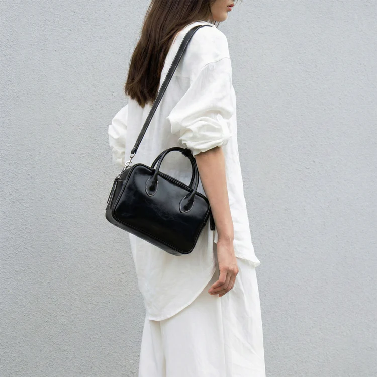 TONA Pocket Boston 斜背袋