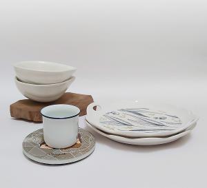 台灣 EPOCHSIA 陶瓷寵物吸水杯墊-米格魯