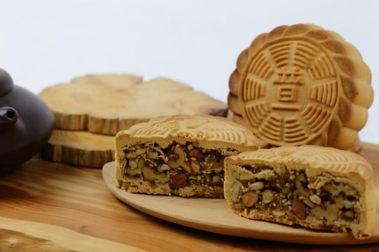 【白鵝山腳】提漿伍仁月餅 4入/盒(純素) 