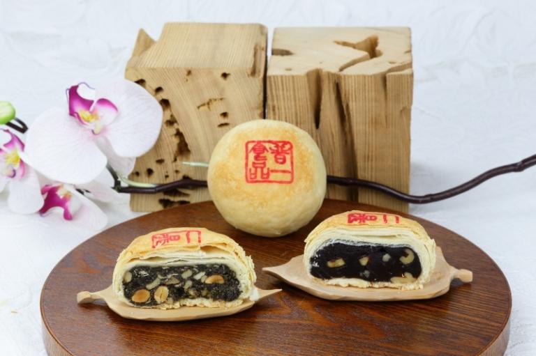 【白鵝山腳】翻毛綜合月餅 4入/盒 (核桃棗泥/椒鹽 各2入)