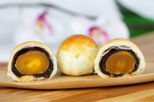 【白鵝山腳】蛋黃酥禮盒 12入/盒