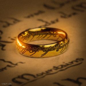 預購8/15到貨_官方授權|《魔戒 LOTR》至尊魔戒項鍊組(代理商公司貨)