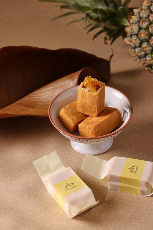 【旋轉木馬點心坊】-中秋限定-柚香酥10入禮盒