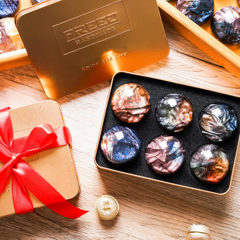 FREED 胺基酸璀璨迷幻寶石手工皂禮盒